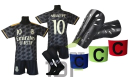 strój mbappe