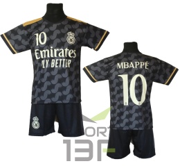 strój mbappe