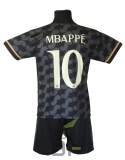 strój piłkarski dla dzieci Mbappe