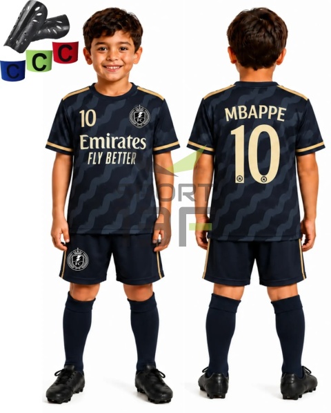 strój mbappe